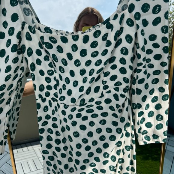 Reformation Hilda long-sleeve midi dress in Tapioca - Picture 11 of 13